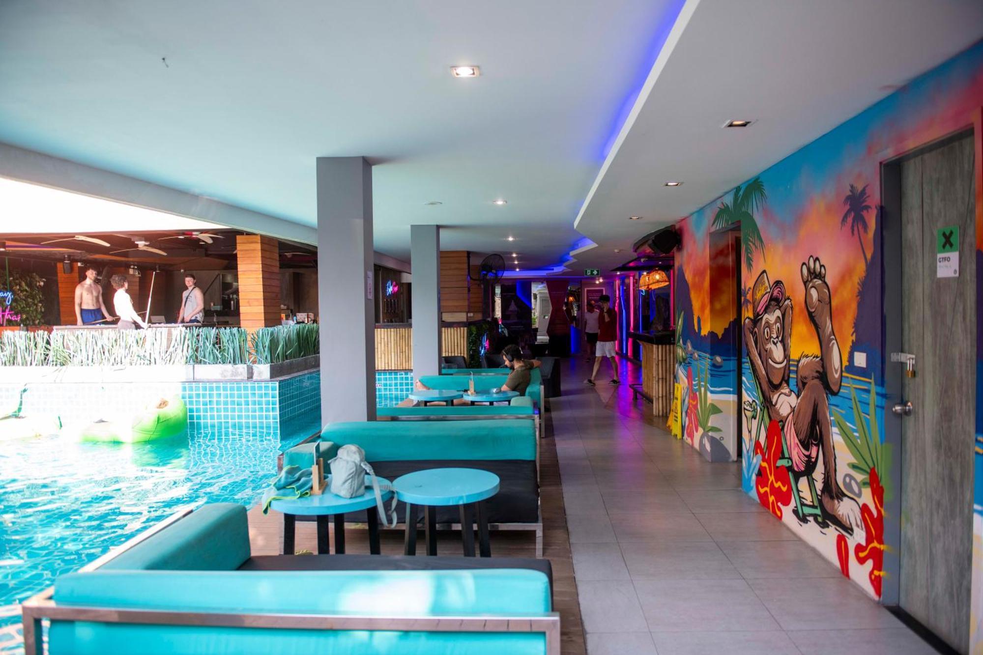 Albergue Mad Monkey Phuket Patong Exterior foto